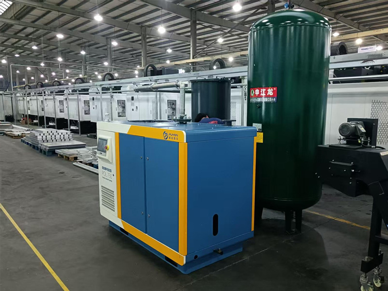 Application of oil-lubricated screw vacuum pump in CNC machining center